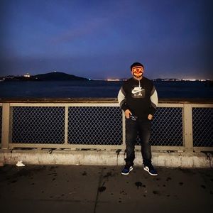 Meet your Posher, Diego